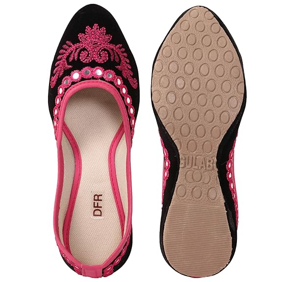 Women Jutti Velvet Belle Juti Mojari Shoe